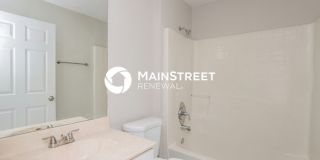 2111 Buescher Hill Street Gallery 14