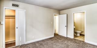 Shaker House & Shaker Town House Gallery 12