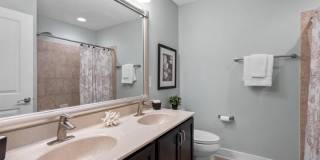 722 CROWN PARK Avenue Gallery 22
