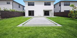 8836 NW 161st Ter Gallery 25
