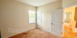 633 Jetstar Ln Gallery 23