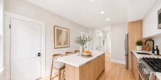 18 Creighton St. Gallery 2