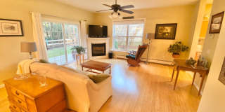 Furnished 2 or 3 bedroom condo Essex Junction SHORT TERM LEASE Gallery 4