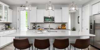 2552 BUCKTHORN Drive Gallery 10