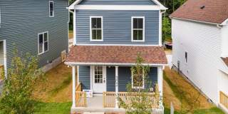 Room in 3 Bedroom Home at Maplewood Dr Room in 3 Bedroom Home at Maplewood Dr Gallery 14