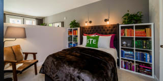 6tenEast 6tenEast Gallery 11