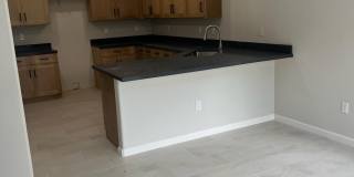 1125 W Sandy Banks Gallery 2