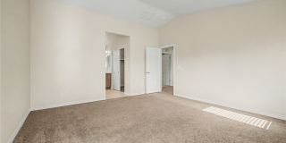 10560 Laurelwood Lake Avenue Gallery 15