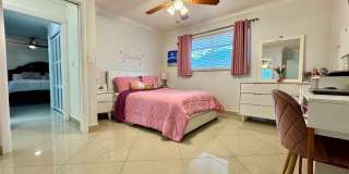 481 W Tropical Way Gallery 34