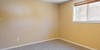 5 Bedroom Rancher in  Vista Grande Terrace Gallery 35