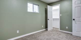 Beautifully Remodeled 3-1 in Sherman! Fridge, Washer and Dryer Included! Gallery 12