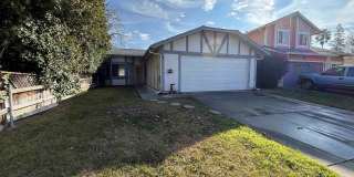 Great Natomas 3 Bedroom on Large Court Gallery 1