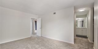 1836 N CRYSTAL LAKE Drive Gallery 18