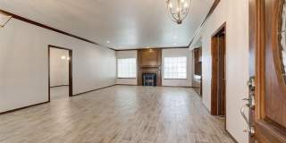 7201 NW 150th Street Gallery 3