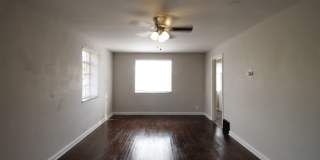 2nd floor one bedroom on south High Gallery 1