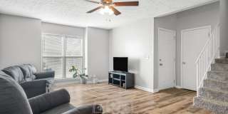 748 Lake Terrace Drive Gallery 7