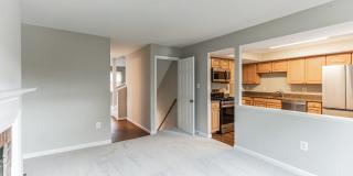 5335 LAKE COVE Court Gallery 13