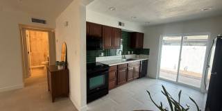 Beautiful 2 Bed/2 Bath near Old Town Scottsdale! Gallery 1