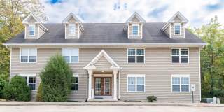 Beautiful 2 Bed, 2 Bath Luxury Condo - Free Month w/13 mo Lease! Gallery 1