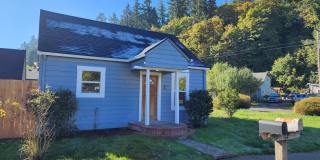 Newly Remodeled Springfield Home Gallery 1