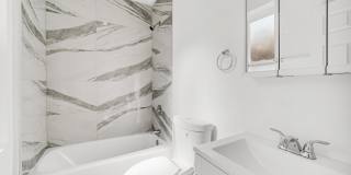 1225 N Milwaukee Avenue Gallery 14