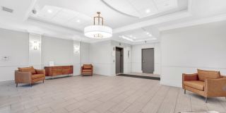 5555 N Cumberland Avenue Gallery 18