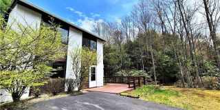 52 Medallion Road Gallery 1