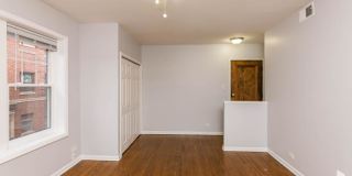 3710 N Sheffield Gallery 6