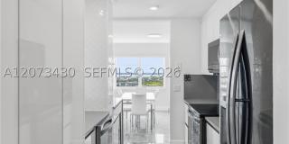 340 Sunset Dr Gallery 18