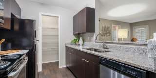 Clairmont Reserve Apartment Homes Gallery 6