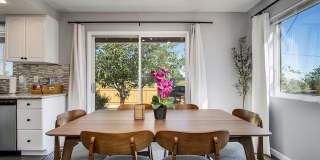 60206 Latham Gallery 7