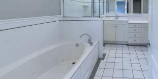 UT PRE-LEASE : 6 Bed / 3 Bath - Spacious bedrooms, North of UT Gallery 15