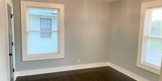 3130 North College Avenue Gallery 12
