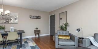 7553 Buckingham Drive Gallery 5
