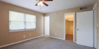 Briarcliff Gallery 29