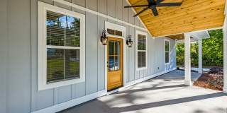 807 Cherokee Ave Unit A **Move In Special!** Gallery 3