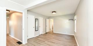 5301 Evanston Avenue Gallery 15