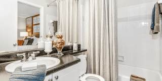 Affordable Housing - Paces Pointe Apartment Homes Gallery 50