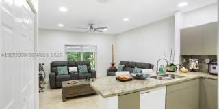 5701 NW 114th Ct Gallery 11