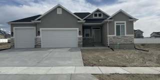 491 W 1910 N #322A Gallery 1