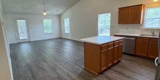 1480SF 3BR 2BA Gallery 4