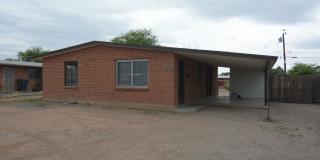 Updated 2 Bedroom 1 Bath! Located in Convenient Central Tucson Location! Gallery 1