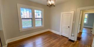 North AVL - Renovated 1920's Home with Separate 1/1 Apartment! Gallery 9