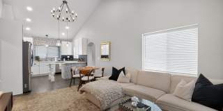 Spacious 4BR House in Denver Gallery 10