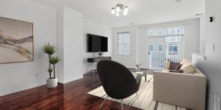 326 MIDLAND CT Gallery 1