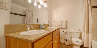 Fully Furnished Ground Level Available Now! Gallery 13