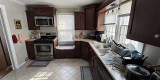 526 S Mitchell Street Gallery 6