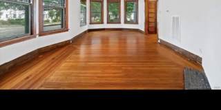 OVERSIZED FIRST FLOOR 3 BEDROOM APARTMENT WITH WASHER/DRYER Gallery 7
