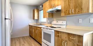 Beautifully Remodeled Single Family Home in Maili Gallery 1