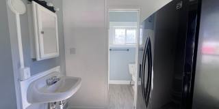Large Single Family Five Bedroom Home! Large Single Family Five Bedroom Home! Gallery 16